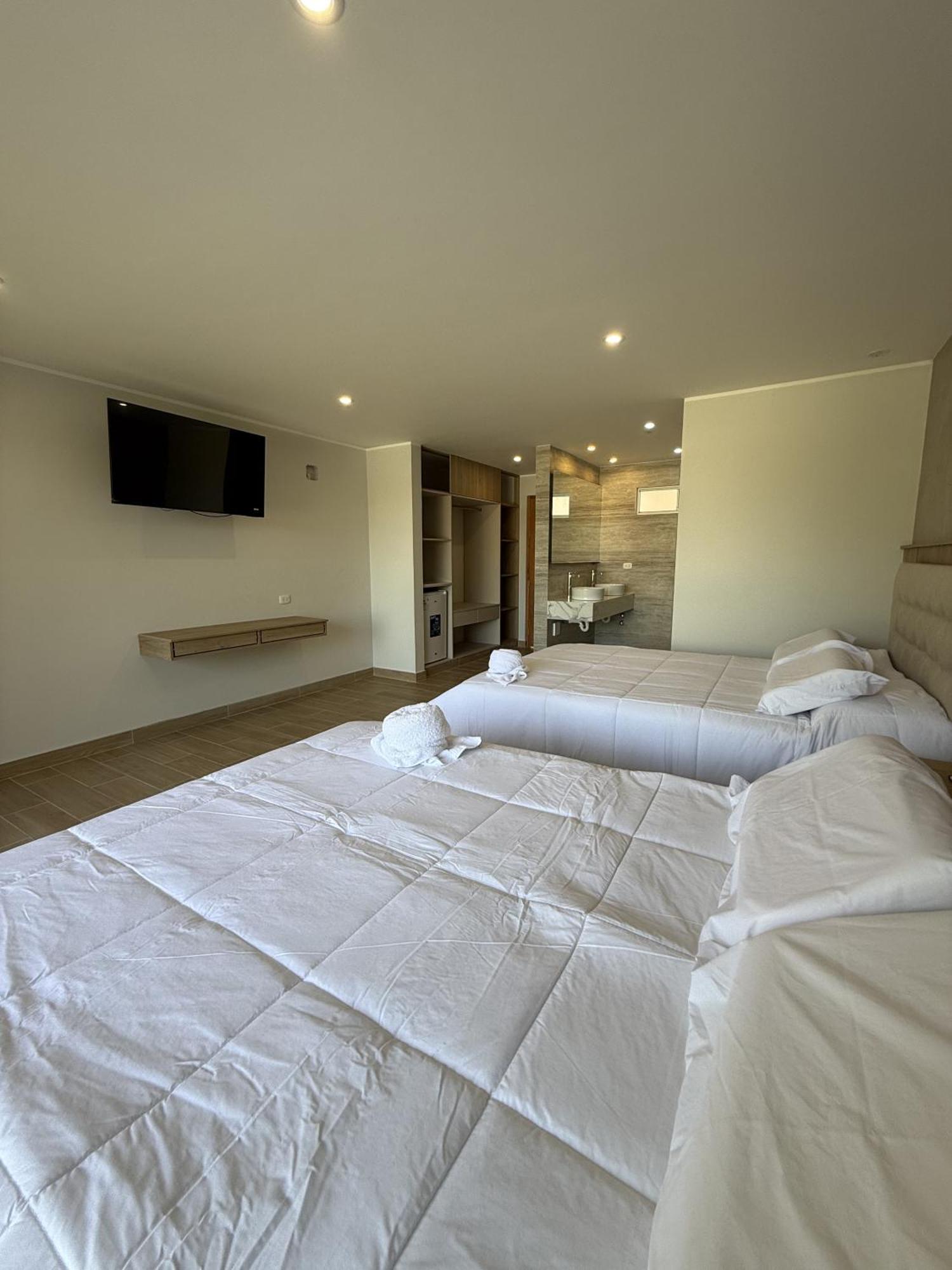 Hotel El Condor 3*